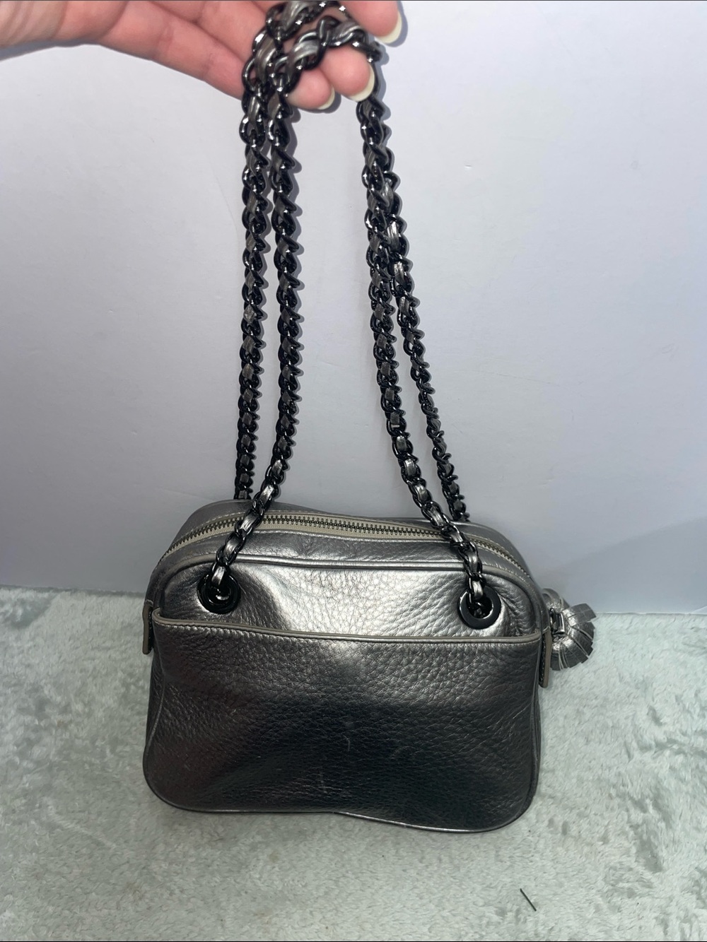 Tory Burch ‘Thea’ Metallic Leather Crossbody - Picture 2 of 16